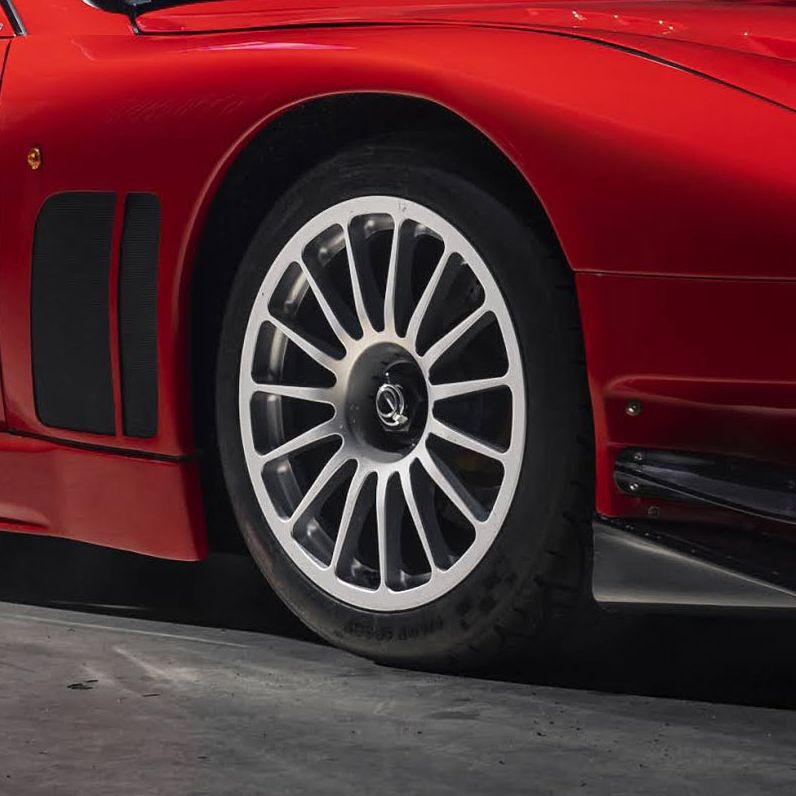 Buy Now 18 INCH FORGED WHEELS for Ferrari 575 GTC and upgrade car parts from SIR Tuning at the Best Price. Headlights, Tail lights, Bodykits, Navigations, wheels and more - Fast & Free Shipping within Europe, US & Worldwide.