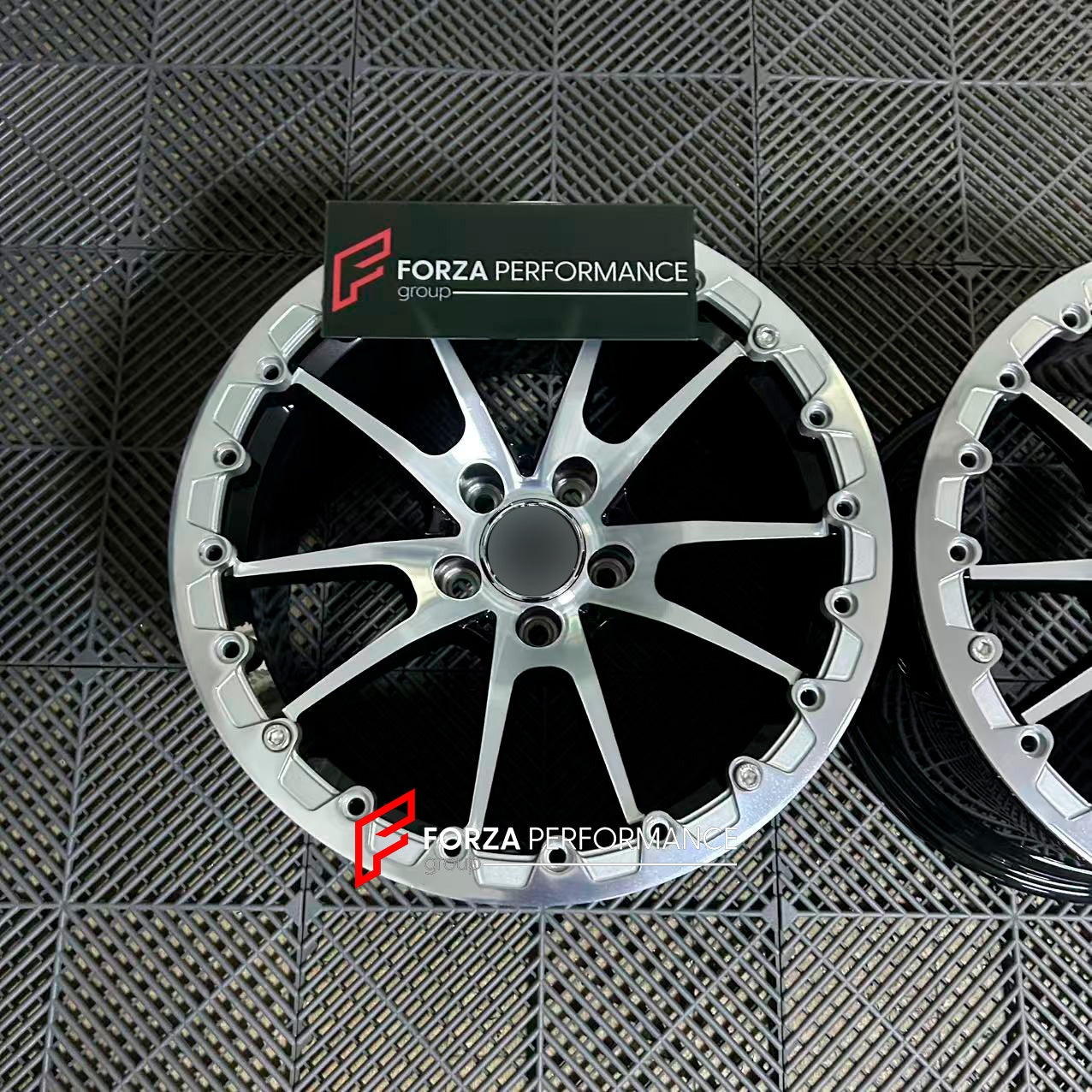 17 INCH BEADLOCK FORGED WHEELS RIMS for MERCEDES-BENZ E-CLASS W211 E55 2004