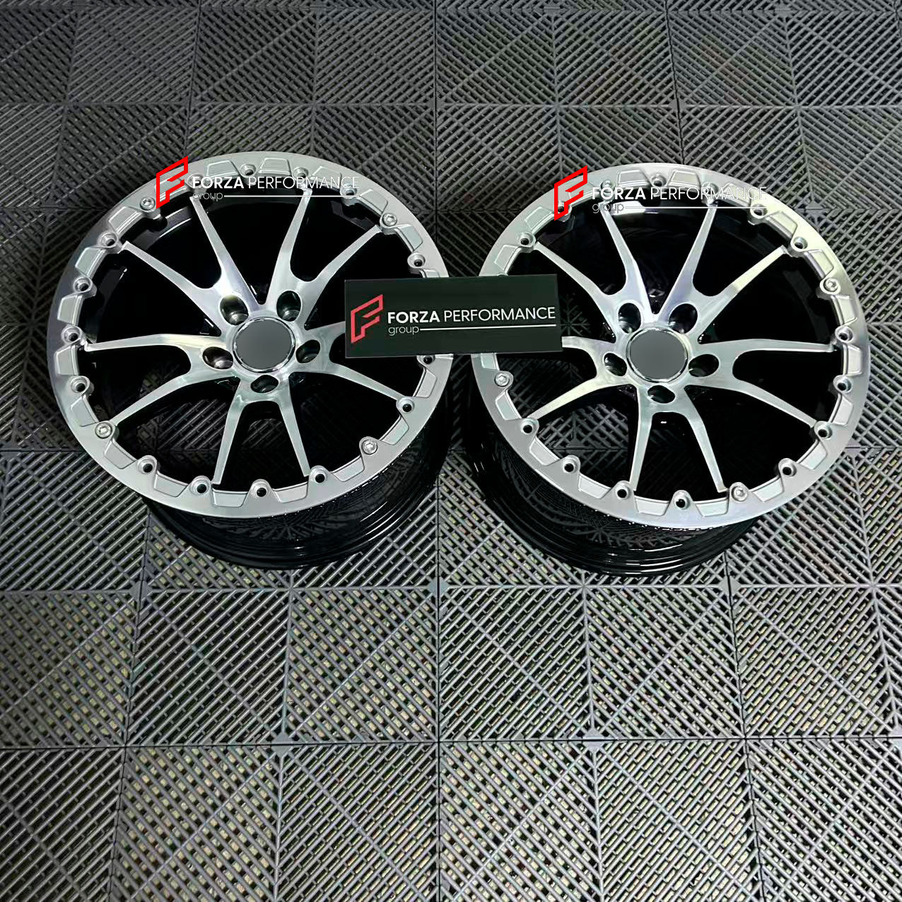 17 INCH BEADLOCK FORGED WHEELS RIMS for MERCEDES-BENZ E-CLASS W211 E55 2004