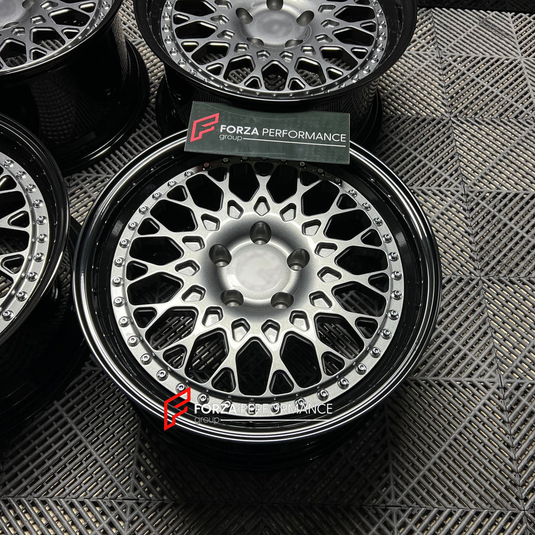 Buy Now 18 INCH FORGED WHEELS RIMS for BMW 1 SERIES M135 MSPORT E82 2011 and upgrade car parts from SIR Tuning at the Best Price. Headlights, Tail lights, Bodykits, Navigations, wheels and more - Fast & Free Shipping within Europe, US & Worldwide.