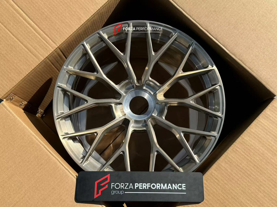 Buy Now 19 INCH CENTERLOCK FORGED WHEELS RIMS for PORSCHE 911 997 GTS 2010 and upgrade car parts from SIR Tuning at the Best Price. Headlights, Tail lights, Bodykits, Navigations, wheels and more - Fast & Free Shipping within Europe, US & Worldwide.