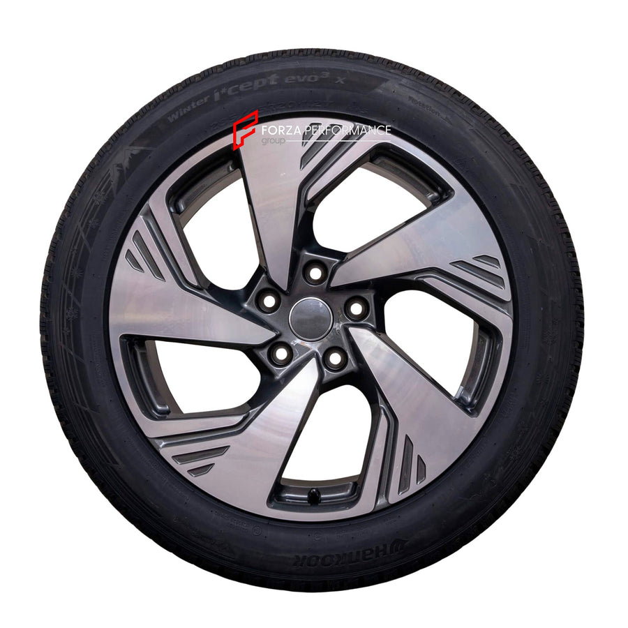Buy Now 20 INCH FORGED WHEELS RIMS for AUDI Q6 SPORTBACK E-TRON GF 2025 and upgrade car parts from SIR Tuning at the Best Price. Headlights, Tail lights, Bodykits, Navigations, wheels and more - Fast & Free Shipping within Europe, US & Worldwide.
