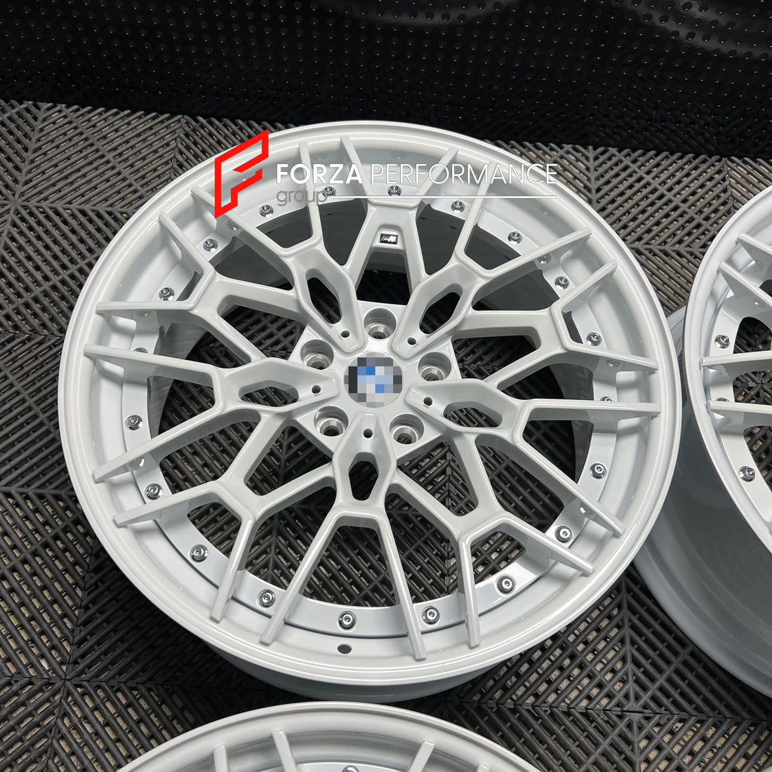 Buy Now 20 INCH FORGED WHEELS RIMS for BMW 6 SERIES 640i 2014 and upgrade car parts from SIR Tuning at the Best Price. Headlights, Tail lights, Bodykits, Navigations, Gallery and more - Fast & Free Shipping within Europe, US & Worldwide.