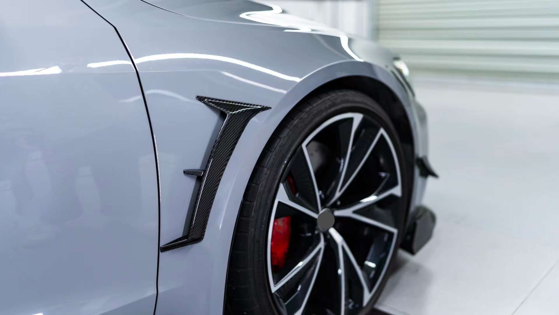 AUTHENTIC KARBEL CARBON FENDER FLARES for AUDI RS7 C8 2020+