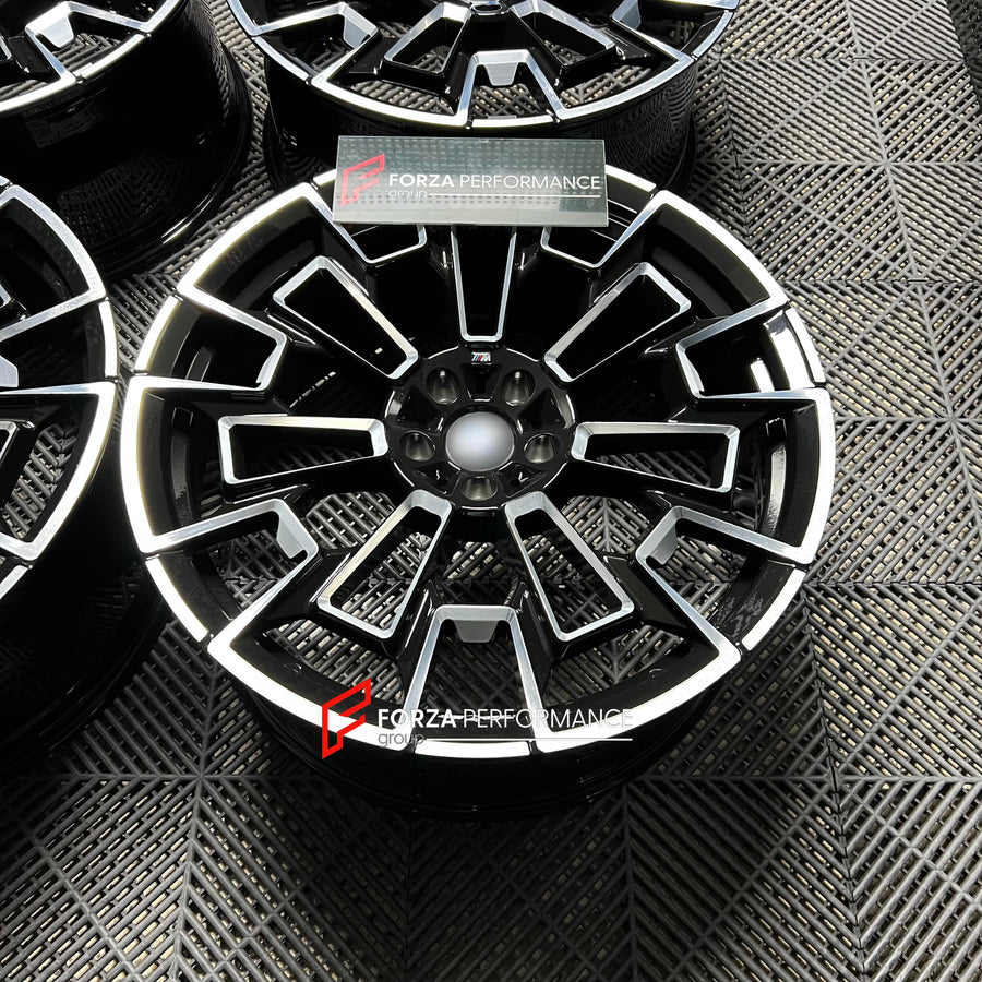 Buy Now 21 INCH FORGED WHEELS RIMS for BMW X7 G07 and upgrade car parts from SIR Tuning at the Best Price. Headlights, Tail lights, Bodykits, Navigations, wheels and more - Fast & Free Shipping within Europe, US & Worldwide.