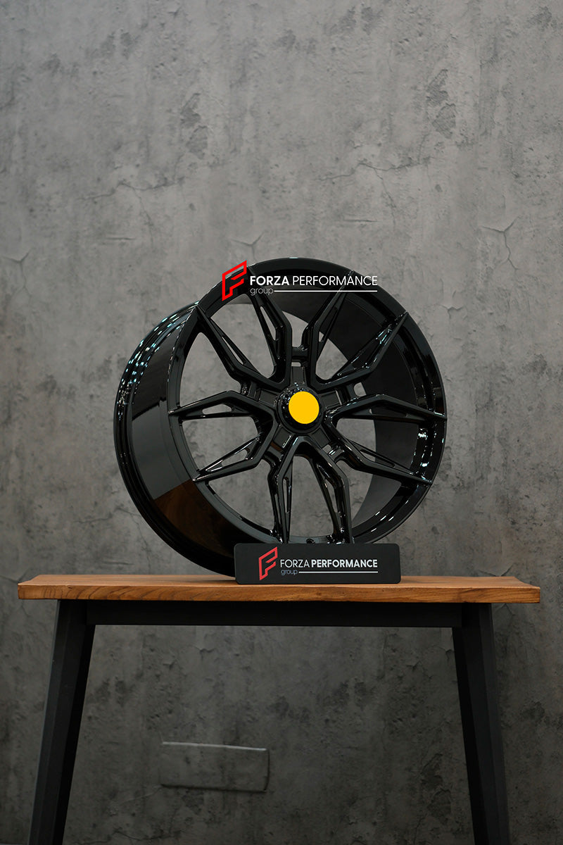 Buy Now 22 INCH FORGED WHEELS RIMS for PORSCHE CAYENNE TURBO E HYBRID 9Y0 2025 and upgrade car parts from SIR Tuning at the Best Price. Headlights, Tail lights, Bodykits, Navigations, wheels and more - Fast & Free Shipping within Europe, US & Worldwide.