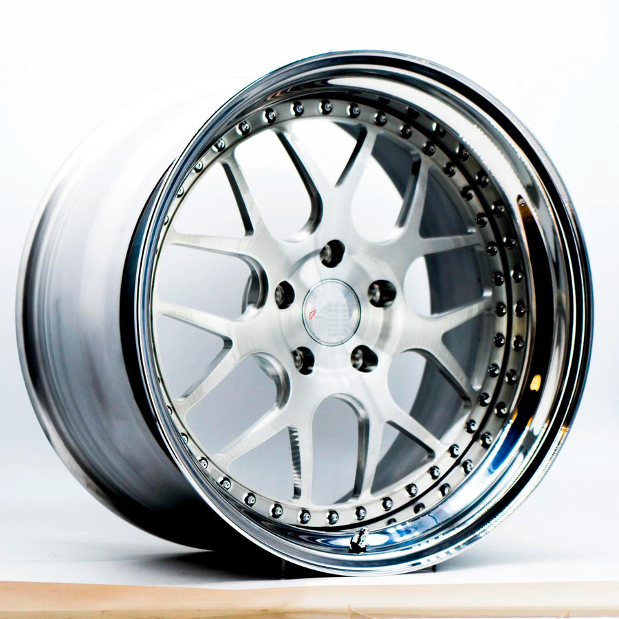 Buy Now 3-Piece FORGED WHEELS FOR ALL MODELS BF-28 and upgrade car parts from SIR Tuning at the Best Price. Headlights, Tail lights, Bodykits, Navigations, wheels and more - Fast & Free Shipping within Europe, US & Worldwide.