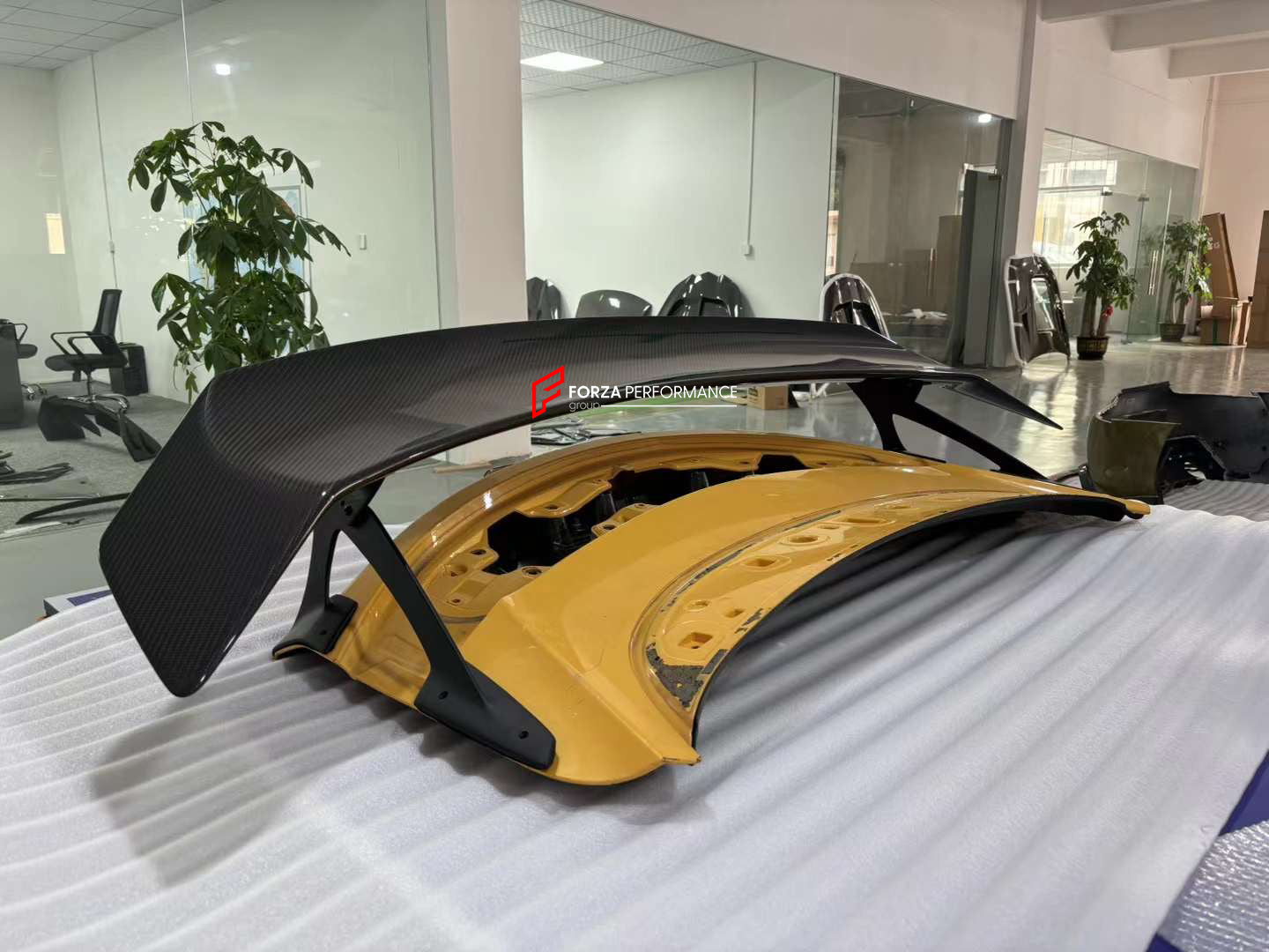CARBON REAR SPOILER for LEXUS LC500 LC500H 2021+