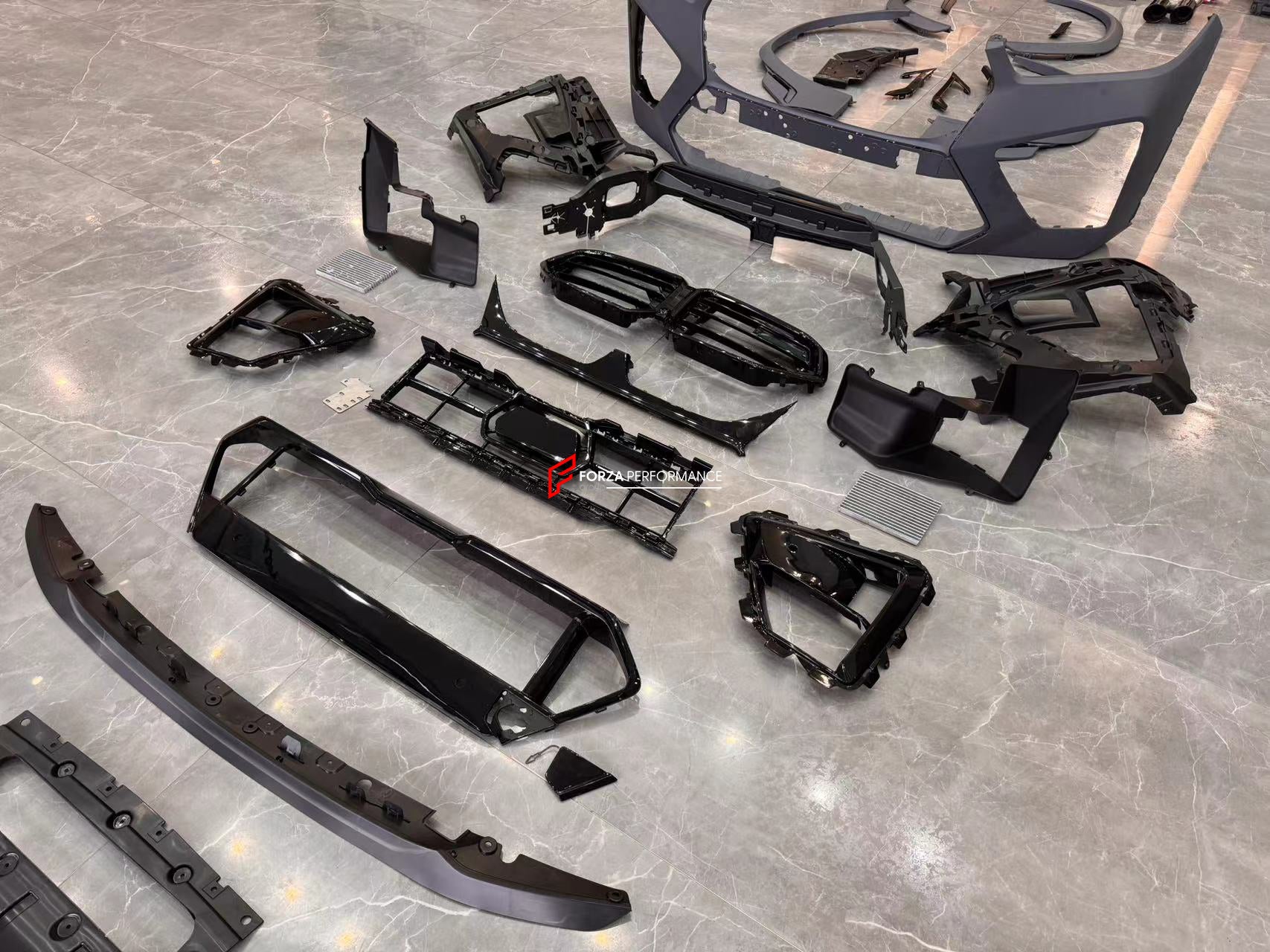 CONVERSION BODY KIT for BMW X6 G06 LCI 2023+ to X6M F96 LCI 2023+