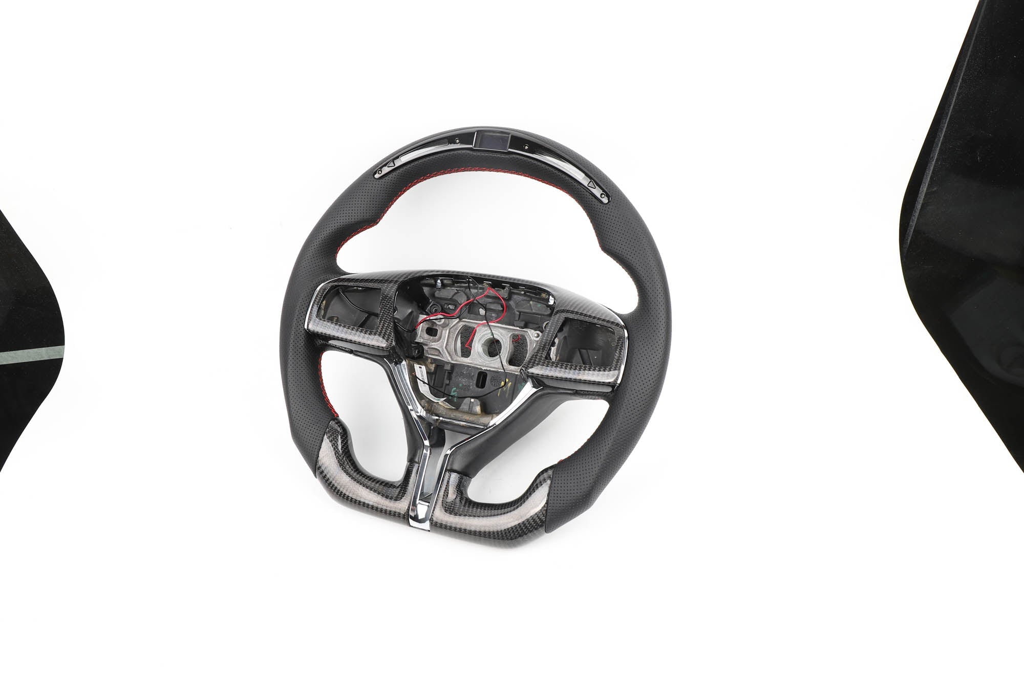 CUSTOM STEERING WHEEL for MASERATI GHIBLI, QUATTROPORTE, LEVANTE, GRANTURISMO
