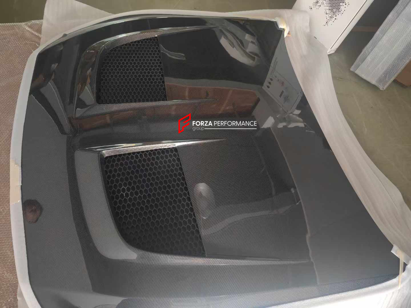 CARBON HOOD for FORD MUSTANG 2024