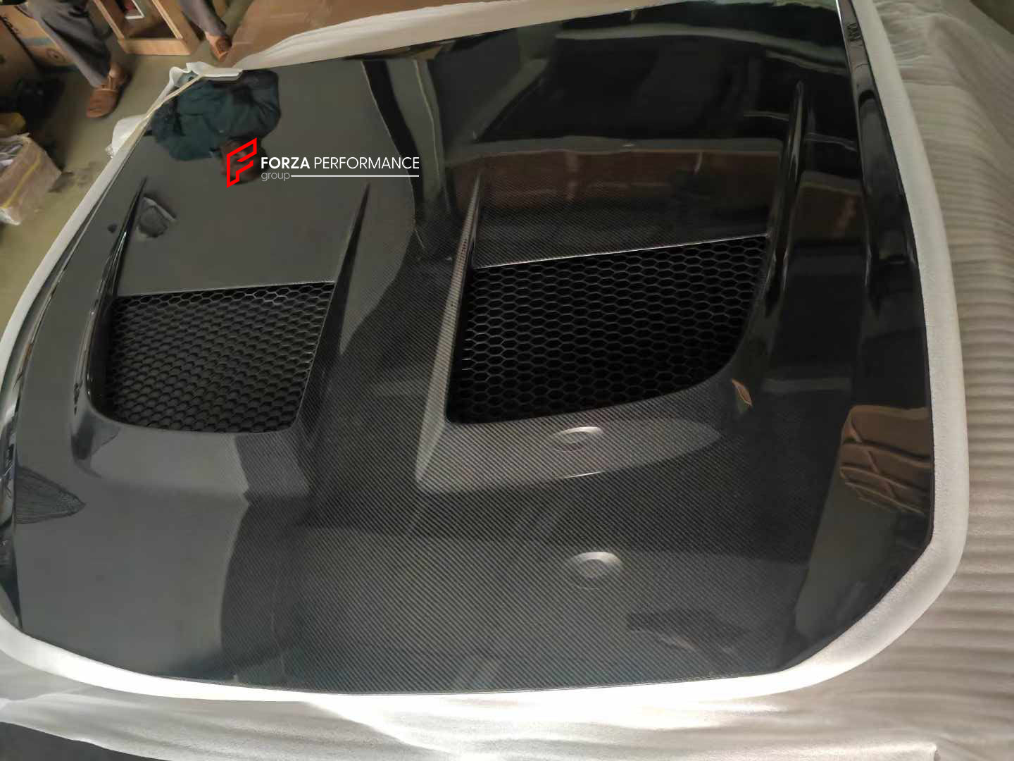 CARBON HOOD for FORD MUSTANG 2024