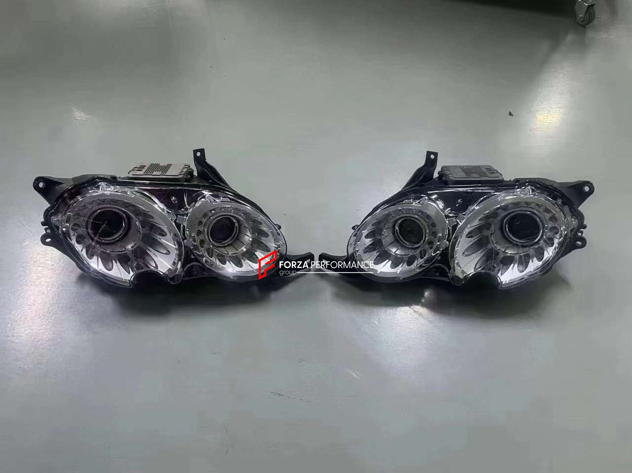 HEADLIGHTS and TAIL LIGHTS for BENTLEY FLYING SPUR 2013 - 2019