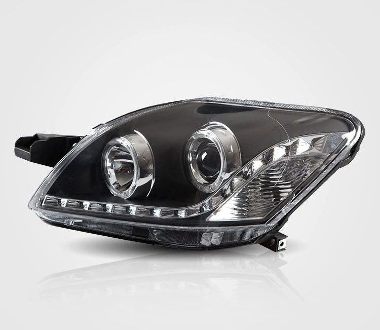 Vland Carlamp Projector Headlights For Toyota Vios 2008-2013 (Bulbs Not Included)