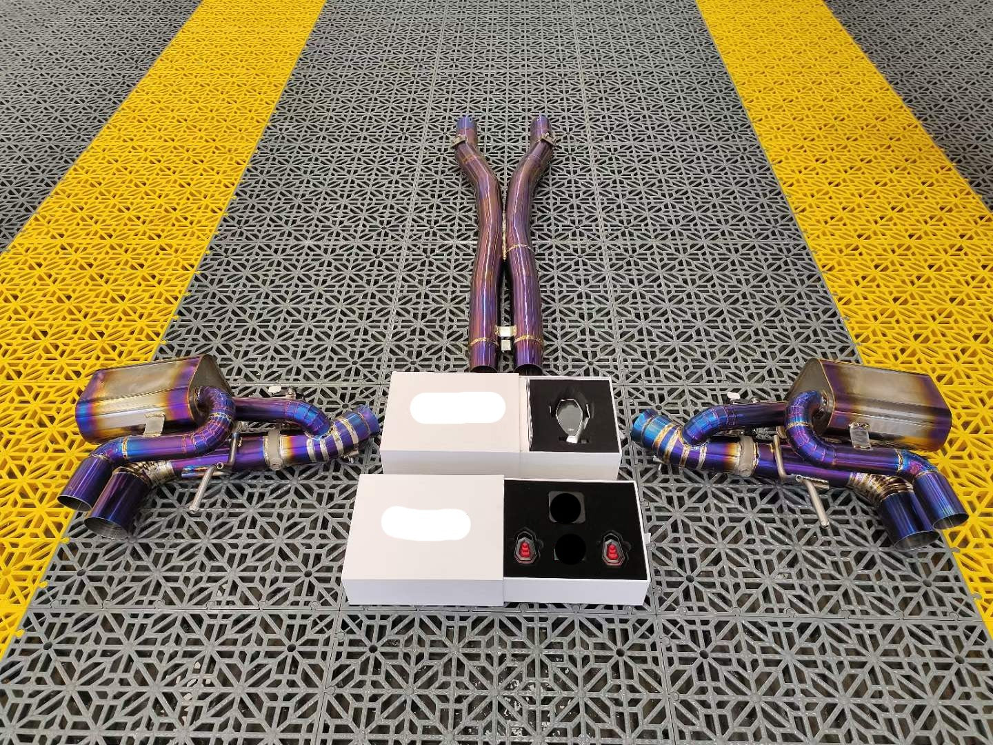 Exhaust System For Ferrari California V1