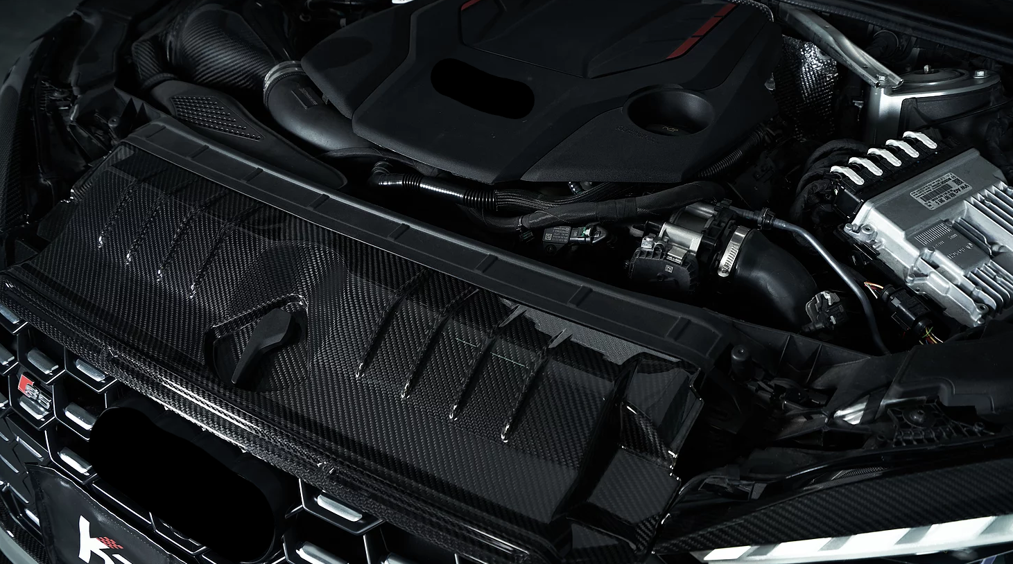 KARBEL CARBON DRY CARBON FIBER RADIATOR COOLING PLATE FOR AUDI S5 & A5 S LINE 2020-ON B9.5