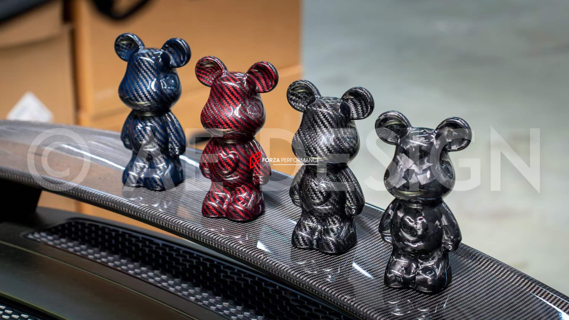 MULTICOLOR DRY CARBON | FORGED CARBON BEARS