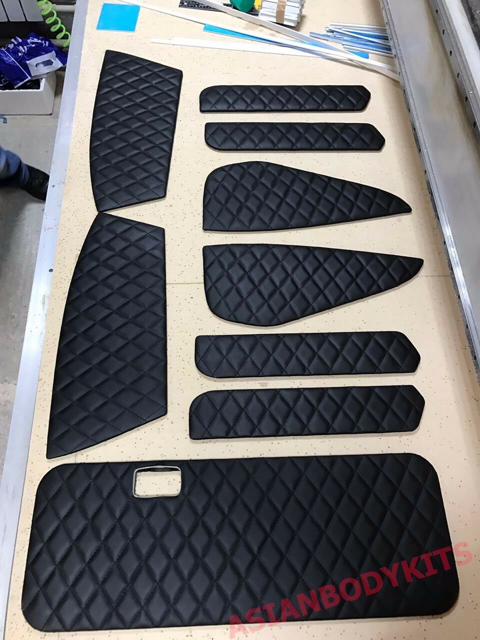 ECO LEATHER INTERIOR DOOR PANEL TRIM G63 STYLE for MERCEDES BENZ G CLASS W463 G500 G55 2002 - 2009