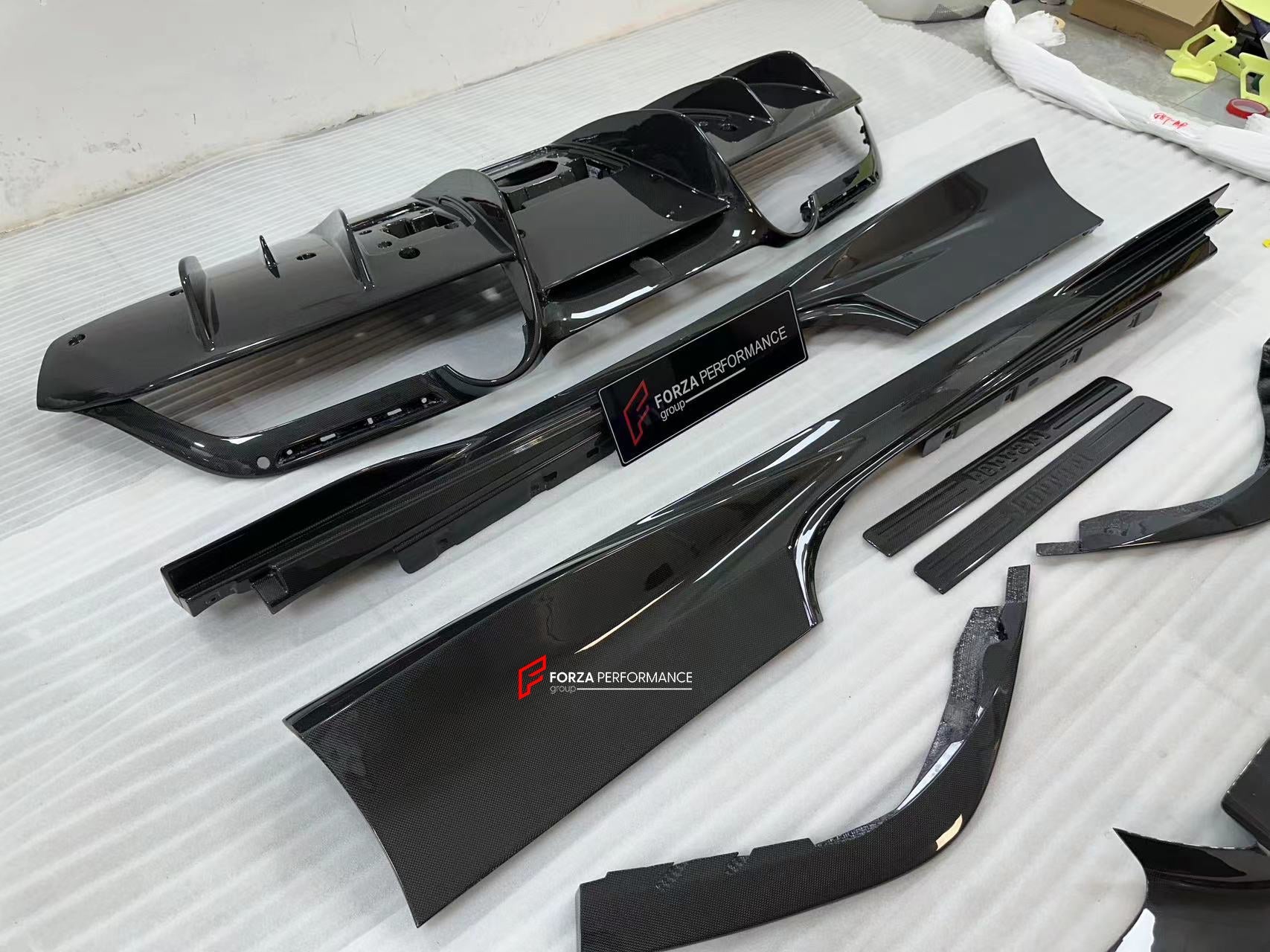 CARBON BODY KIT for FERRARI F8 | OEM STYLE