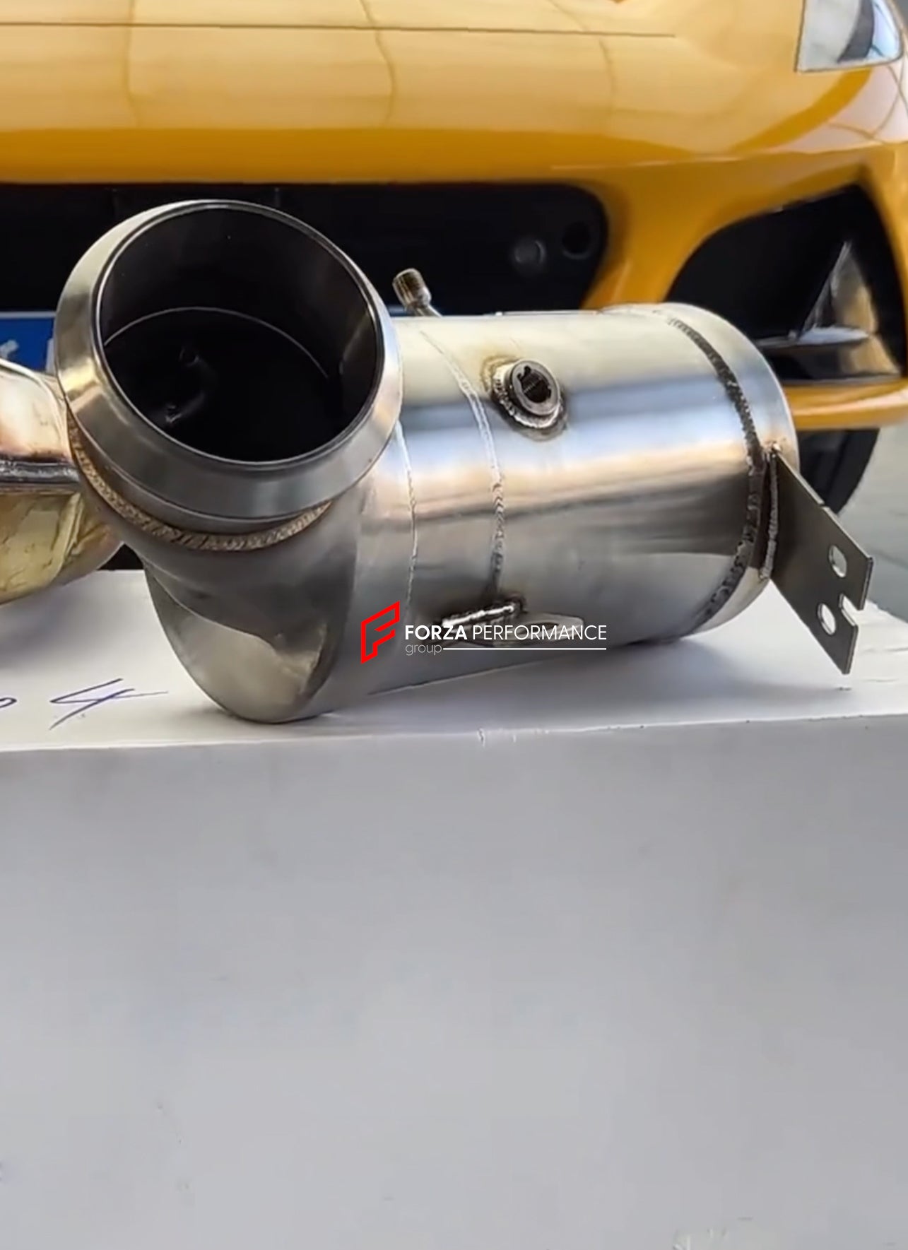 EXHAUST CATLESS DOWNPIPE for LOTUS EMIRA 2.0T