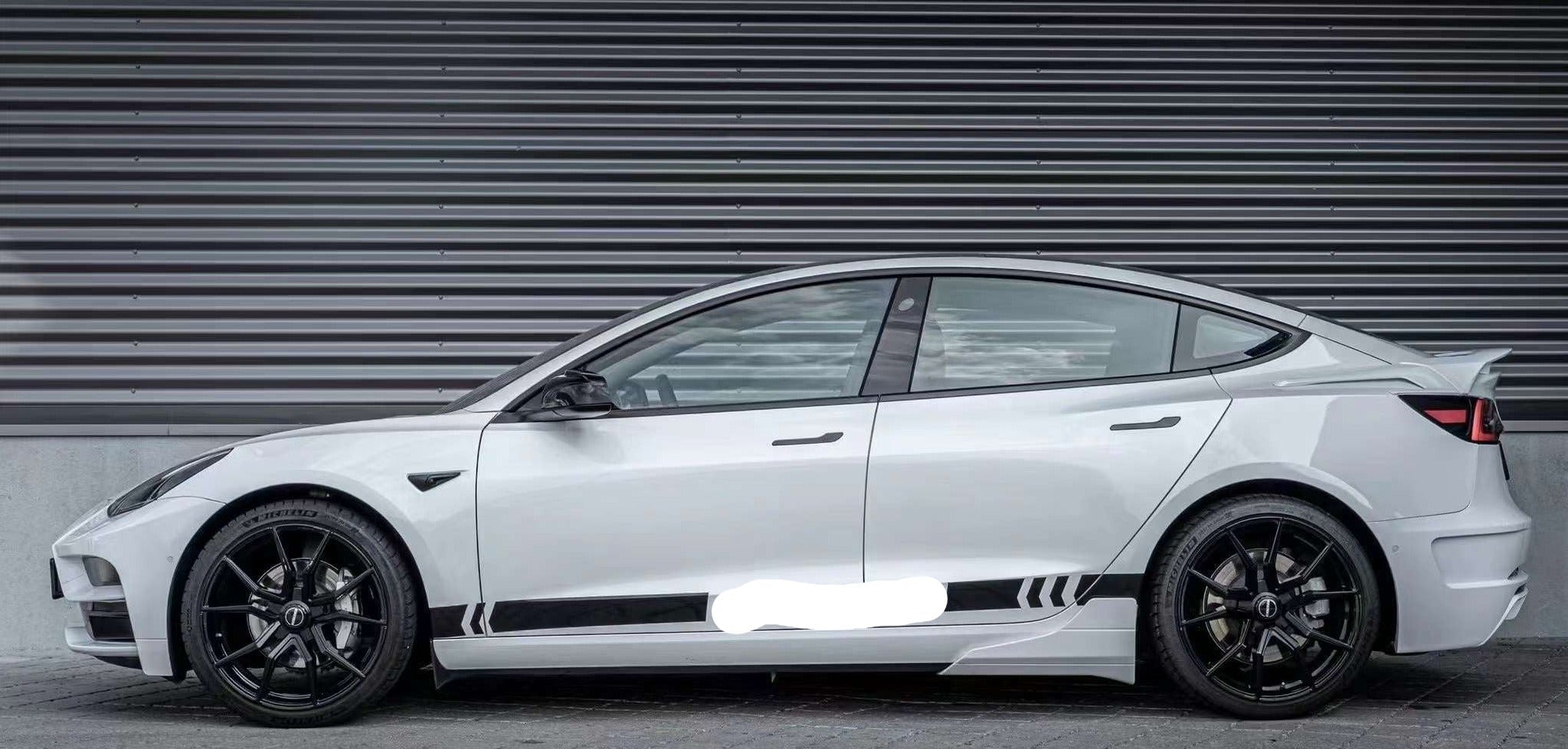 BODY KIT FOR TESLA MODEL 3