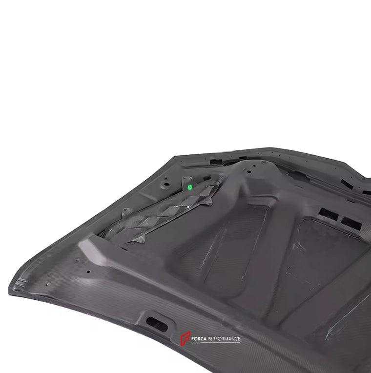 DRY CARBON HOOD for LAMBORGHINI URUS 2022+ | OEM STYLE