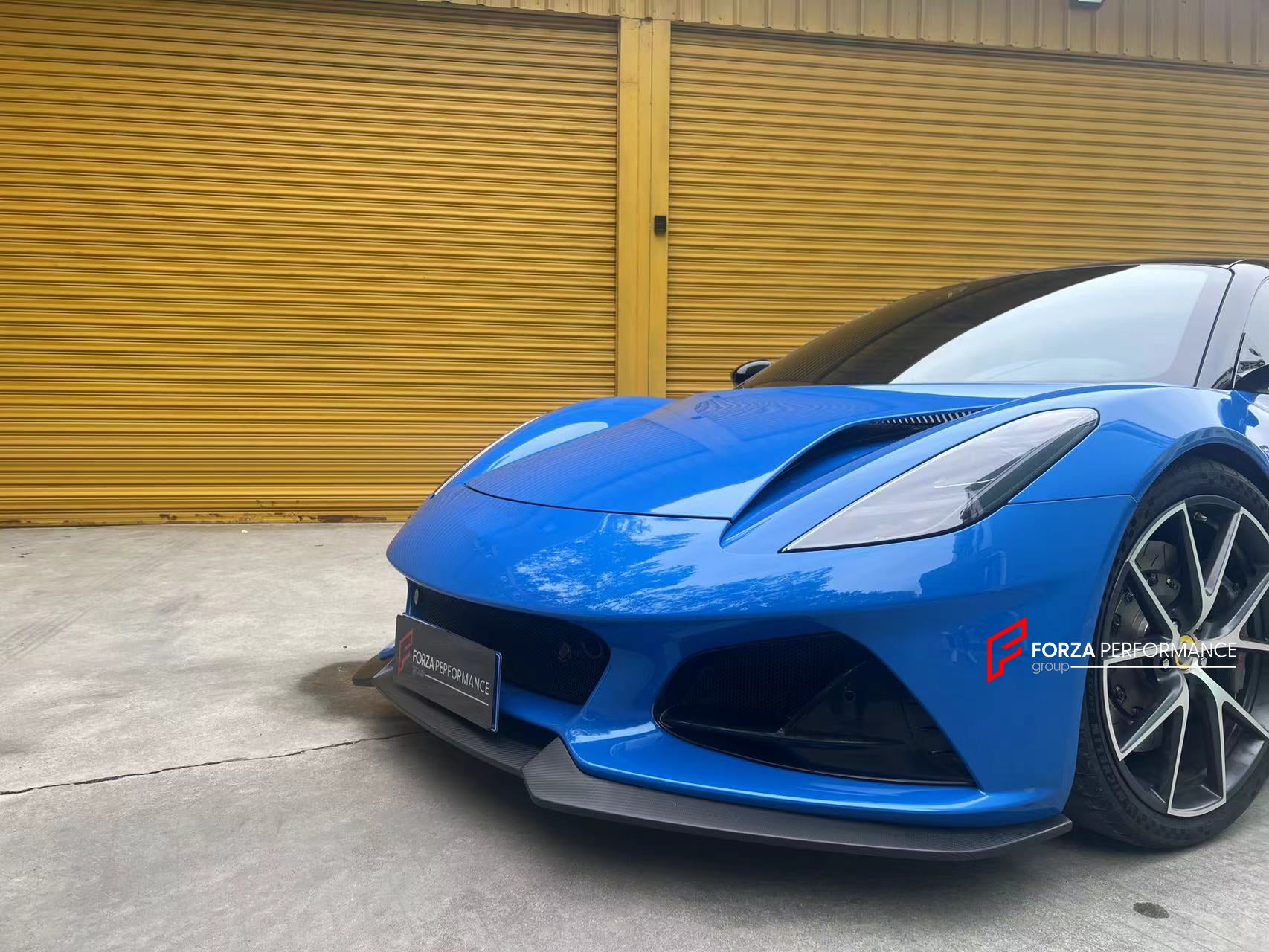 DRY CARBON BODY KIT for LOTUS EMIRA