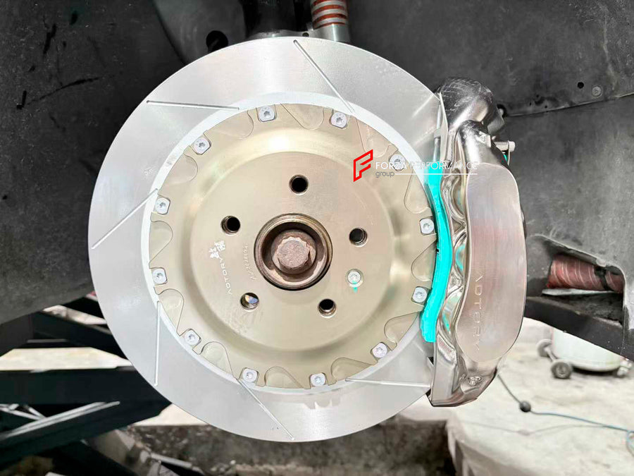 Buy Now ADTORY X FORZA PERFORMANCE RACE BIG BRAKE KIT BBK for VOLKSWAGEN GOLF R MK6 A6 5K 2009 - 2015 and upgrade car parts from SIR Tuning at the Best Price. Headlights, Tail lights, Bodykits, Navigations, BIG BRAKE KIT and more - Fast & Free Shipping within Europe, US & Worldwide.