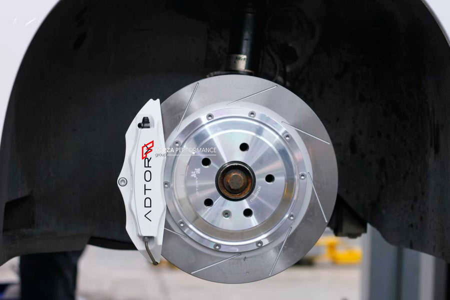 Buy Now ADTORY X FORZA PERFORMANCE RACE BIG BRAKE KIT BBK for VOLKSWAGEN SCIROCCO 3 III 2008 - 2014 and upgrade car parts from SIR Tuning at the Best Price. Headlights, Tail lights, Bodykits, Navigations, BIG BRAKE KIT and more - Fast & Free Shipping within Europe, US & Worldwide.