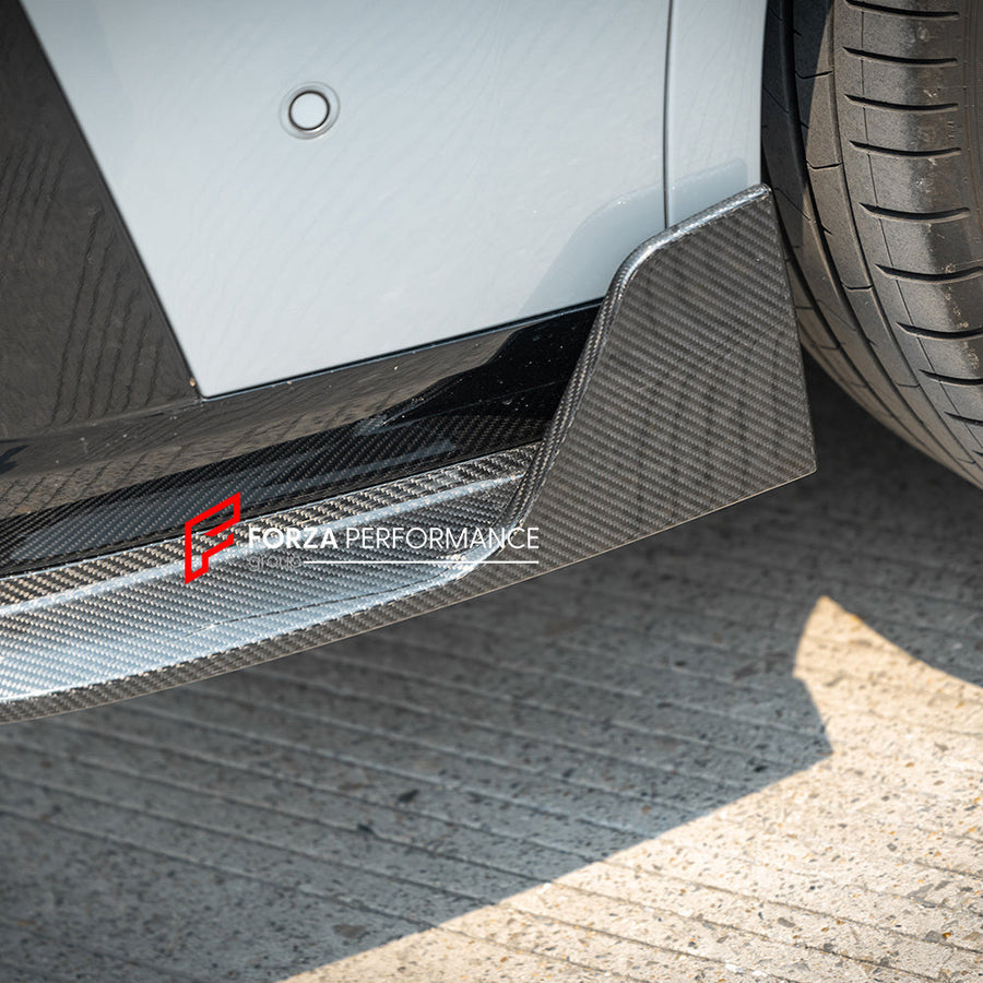 Buy Now AUTHENTIC SOOQOO CARBON REAR DIFFUSER with BREAK LIGHT for BMW X4 G02 LCI 2022+ and upgrade car parts from SIR Tuning at the Best Price. Headlights, Tail lights, Bodykits, Navigations, body kit and more - Fast & Free Shipping within Europe, US & Worldwide.