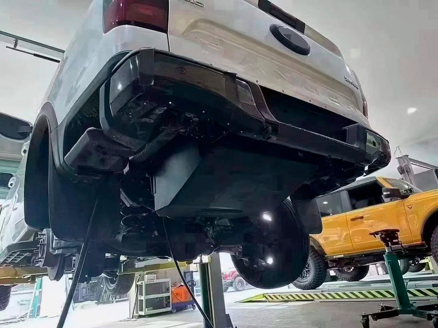 Buy Now AUXILIARY FUEL GAS TANK for FORD RANGER and upgrade car parts from SIR Tuning at the Best Price. Headlights, Tail lights, Bodykits, Navigations, body kit and more - Fast & Free Shipping within Europe, US & Worldwide.
