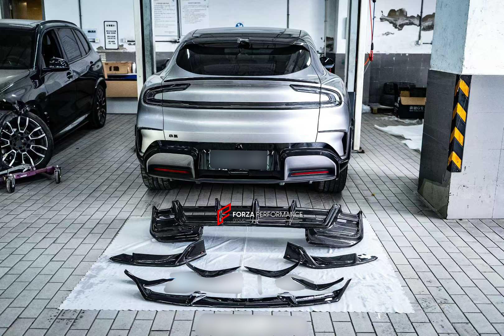 DRY CARBON BODY KIT for XIAOMI YU7 2025+