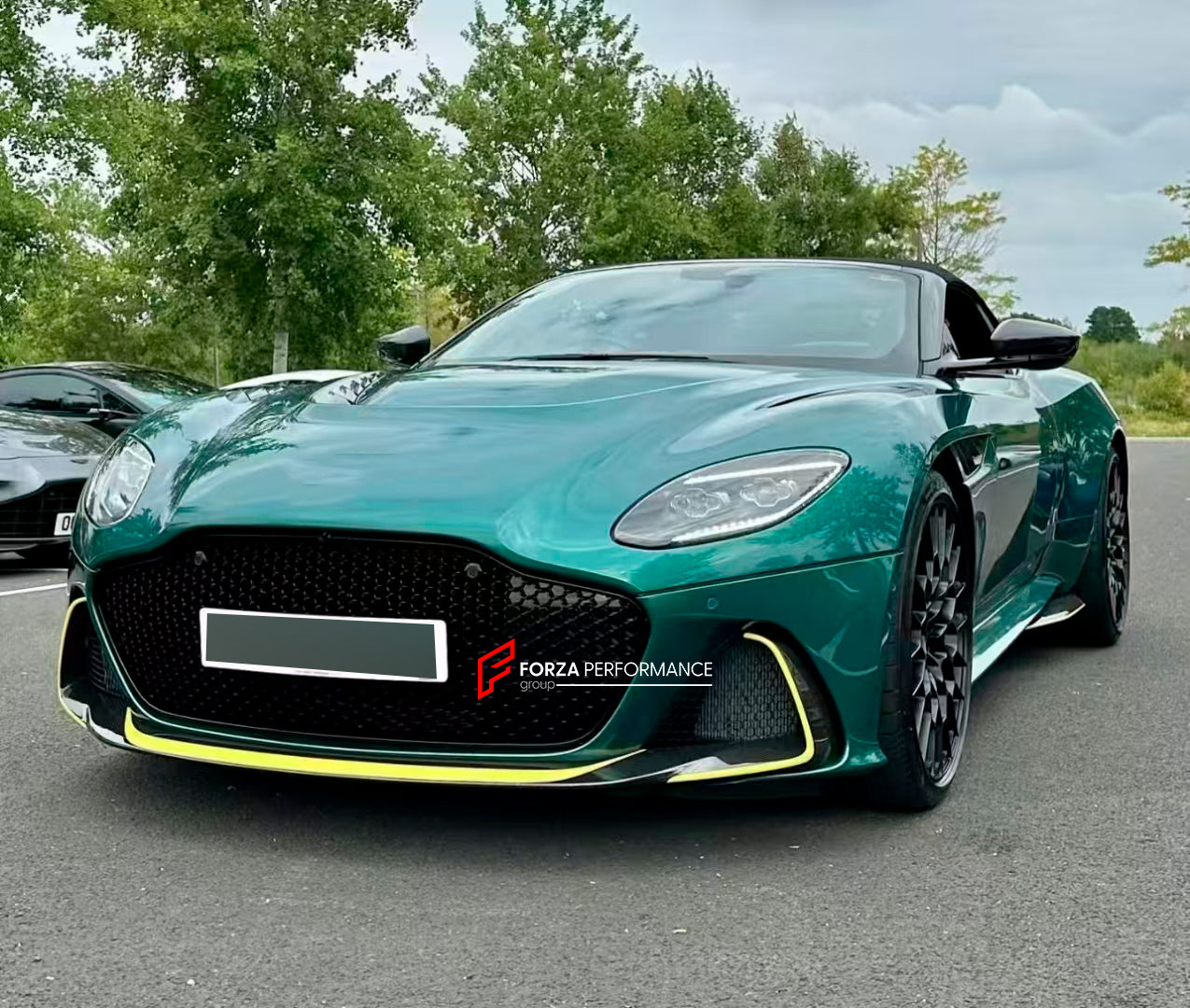 CARBON BODY KIT for ASTON MARTIN DBS 770 2023+