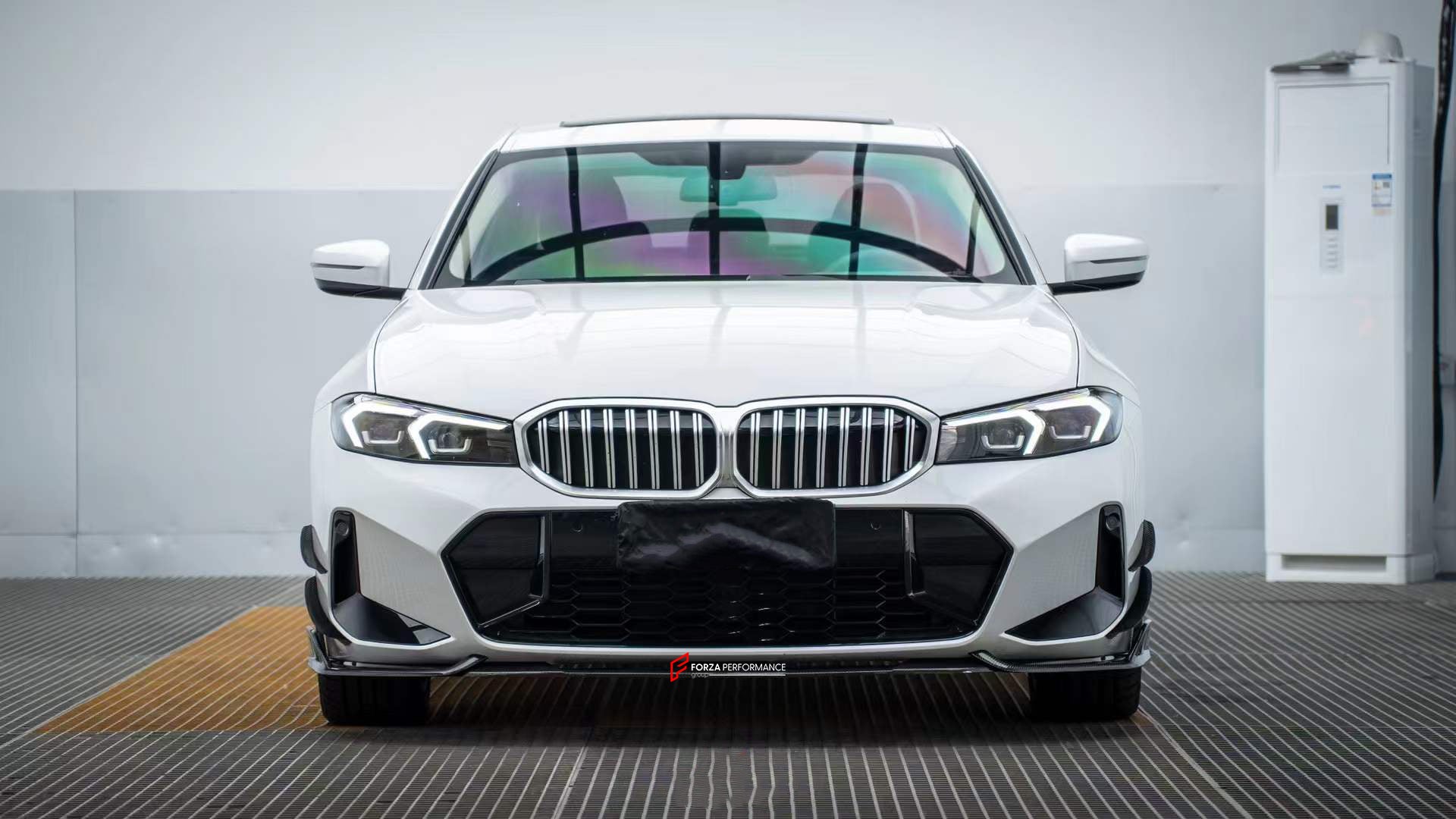 CARBON BODY KIT FOR BMW 3-SERIES G20 LCI