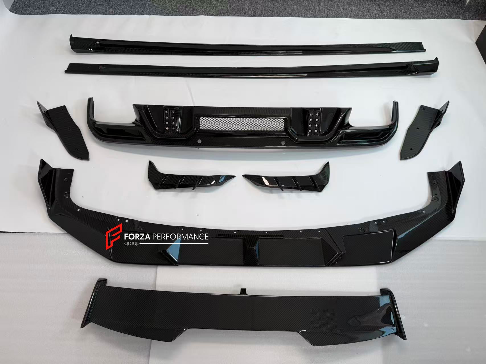 CARBON BODY KIT for BMW X6M F96 2020+