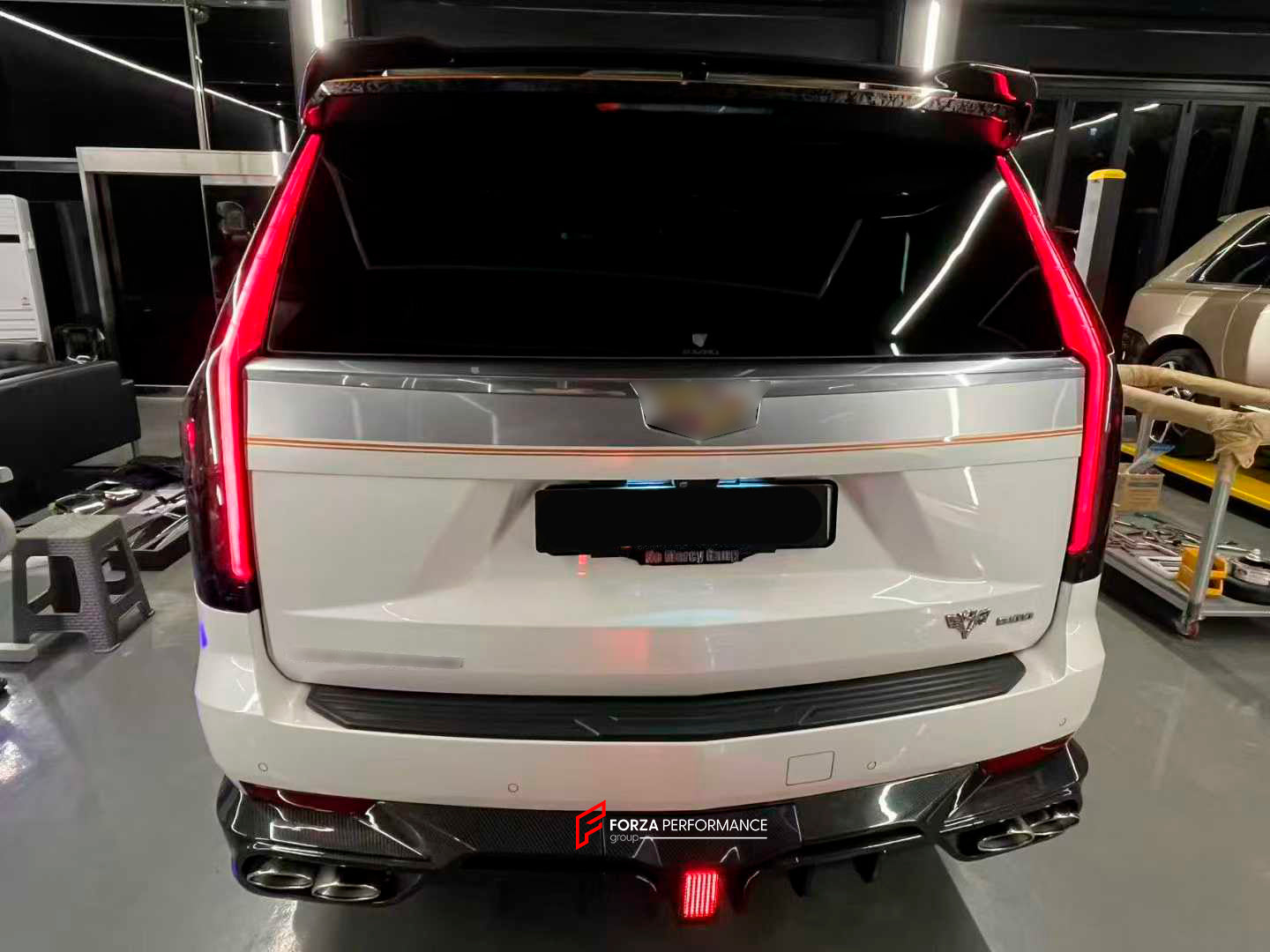 CARBON BODY KIT for CADILLAC ESCALADE V 2021 - 2024