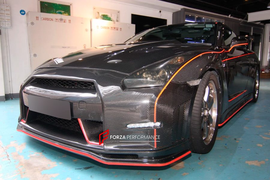 Buy Now CARBON BODY KIT for NISSAN GT-R R35 2007 - 2015 and upgrade car parts from SIR Tuning at the Best Price. Headlights, Tail lights, Bodykits, Navigations, body kit and more - Fast & Free Shipping within Europe, US & Worldwide.