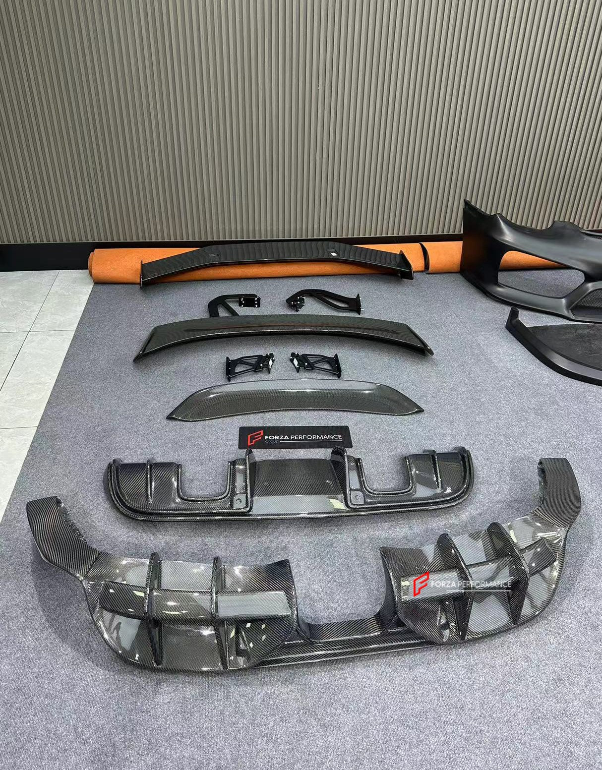 CONVERSION DRY CARBON BODY KIT for PORSCHE CAYMAN 718 981 2012 - 2016 upgrade to GT4RS