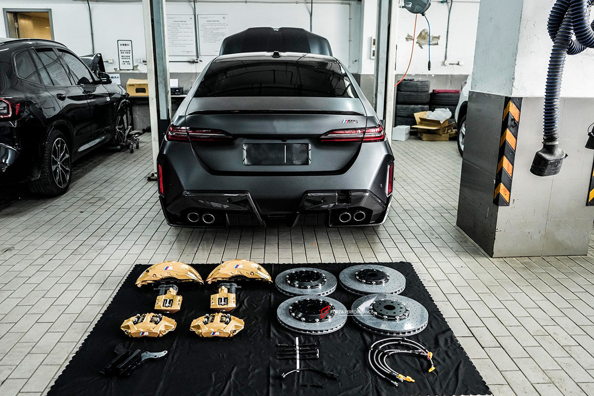 CARBON CERAMIC BIG BRAKE KIT  for BMW M5 G90 G99 2024+
