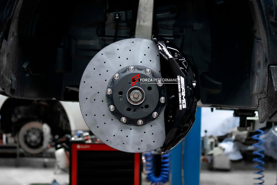 Buy Now CARBON CERAMIC BIG BRAKE KIT for MERCEDES-BENZ GLE63 W167 2019+ and upgrade car parts from SIR Tuning at the Best Price. Headlights, Tail lights, Bodykits, Navigations, BIG BRAKE KIT and more - Fast & Free Shipping within Europe, US & Worldwide.