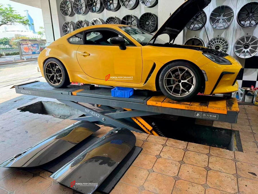 Buy Now CARBON DOOR PANELS for TOYOTA GR86 SUBARU BRZ 2012 - 2020 and upgrade car parts from SIR Tuning at the Best Price. Headlights, Tail lights, Bodykits, Navigations, body kit and more - Fast & Free Shipping within Europe, US & Worldwide.