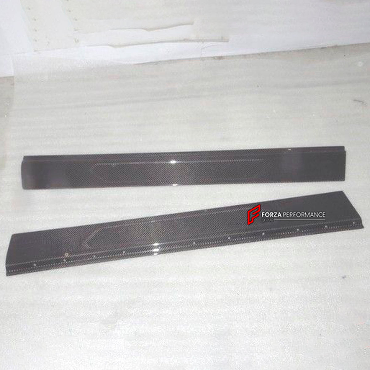 CARBON DOOR SILL for LAMBORGHINI AVENTADOR LP700 2012 - 2015