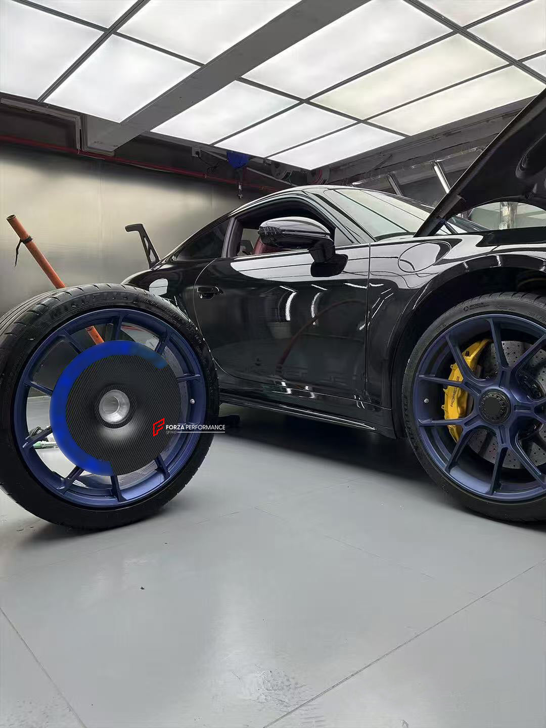CARBON FIBER AERO DISCS for PORSCHE 911 992.1 992.2