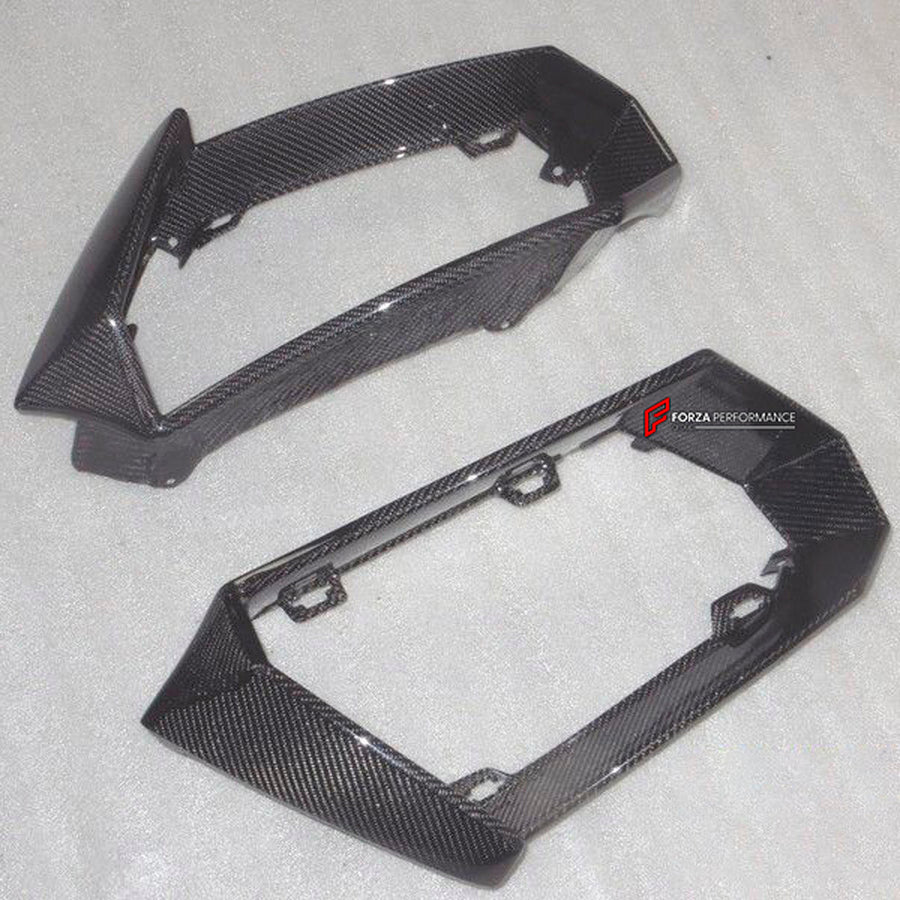 Buy Now CARBON FRONT BUMPER AIR SCOOP for LAMBORGHINI AVENTADOR LP700 2012 - 2015 and upgrade car parts from SIR Tuning at the Best Price. Headlights, Tail lights, Bodykits, Navigations, Body Kit and more - Fast & Free Shipping within Europe, US & Worldwide.