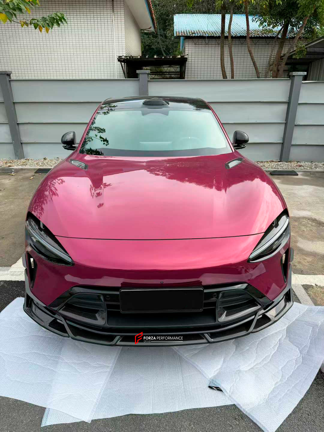 CARBON FRONT LIP for XIAOMI YU7 2025+