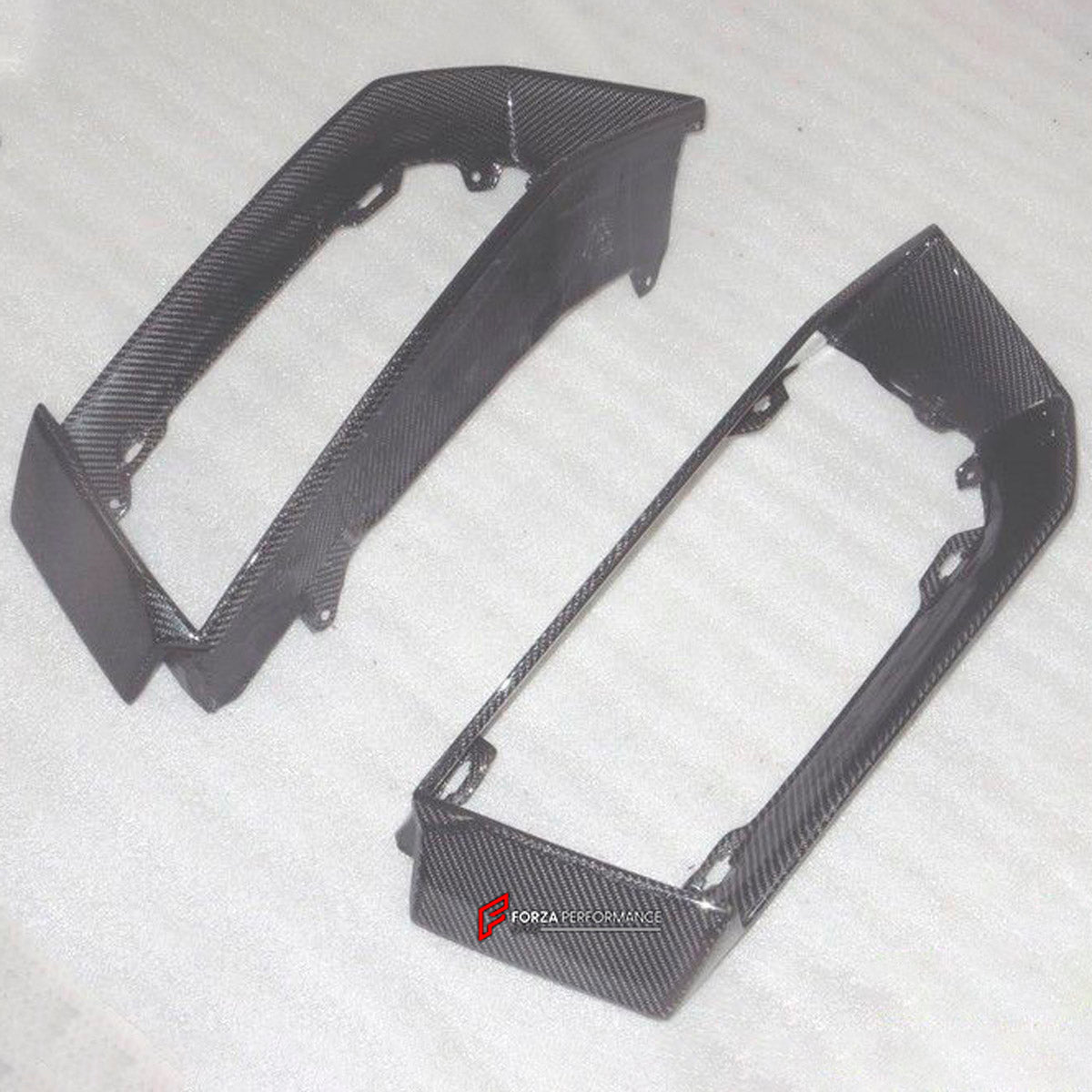 CARBON REAR BUMPER AIR SCOOP for LAMBORGHINI AVENTADOR LP700 2012 - 2015