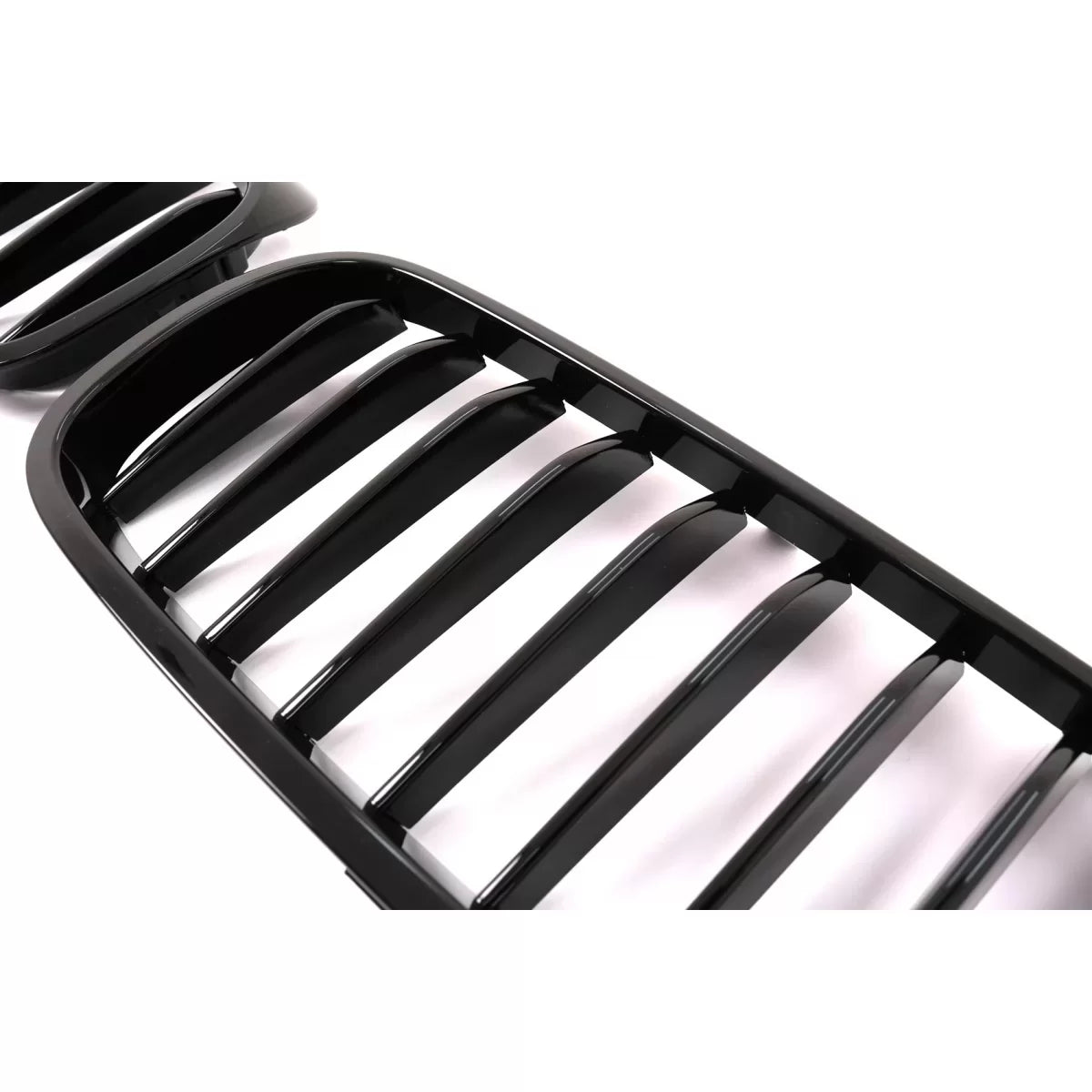Central Kidney Grilles suitable for BMW 5 Series G30 G31 Sedan Touring (2017-2019) Piano Black – product image 1