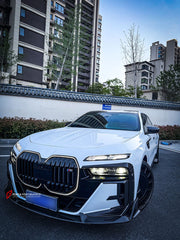 DRY CARBON BODY KIT for BMW 7 SERIES G70 2022+