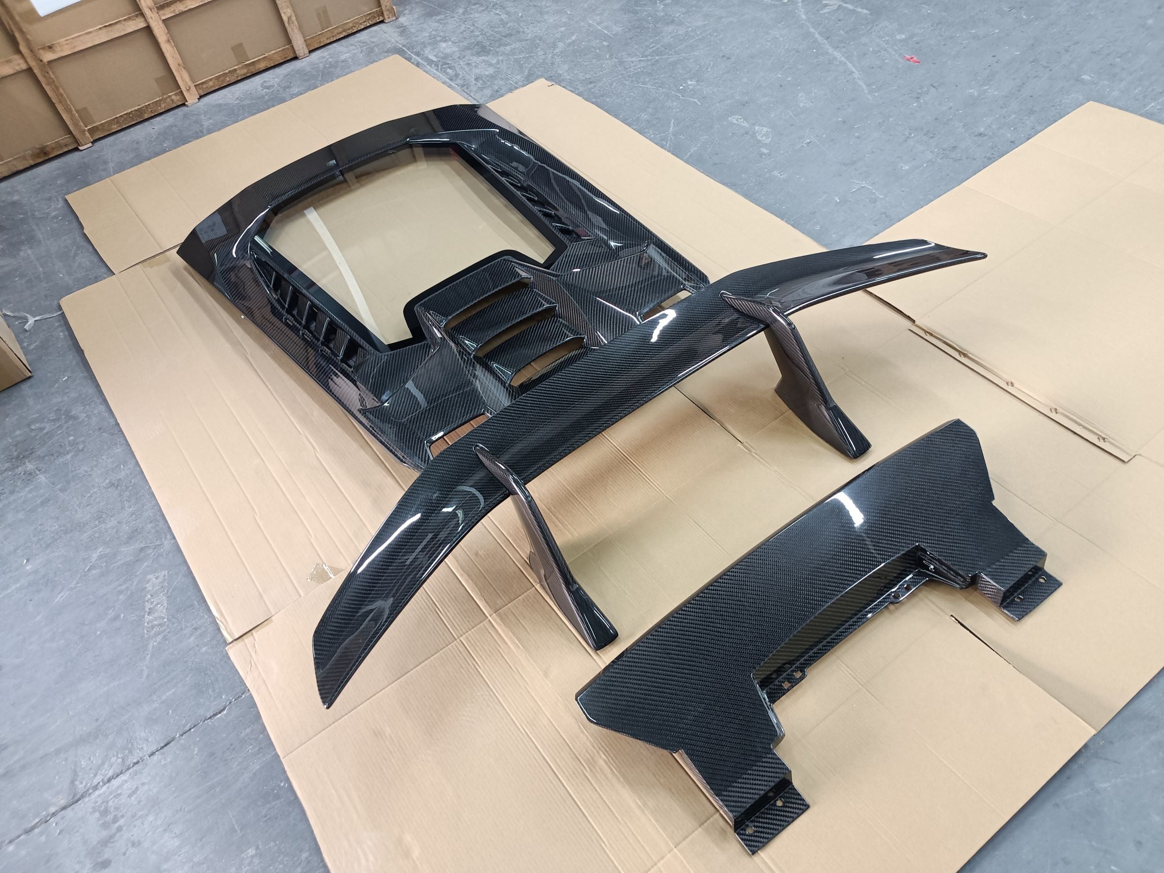 DRY CARBON BODY KIT FOR LAMBORGHINI HURACAN LP580 LP610 EVO