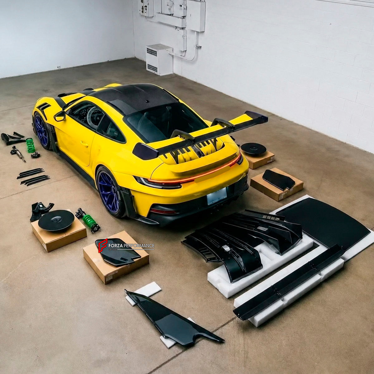 DRY CARBON BODY KIT for PORSCHE 911 992 GT3 RS 2019+